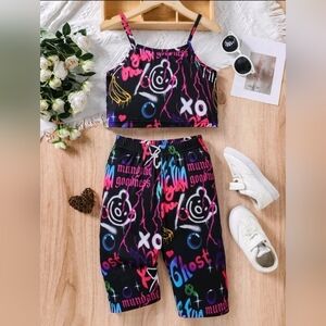 SHEIN Kids HYPEME Girls Cartoon Slogan Print Tank Top and Biker Shorts